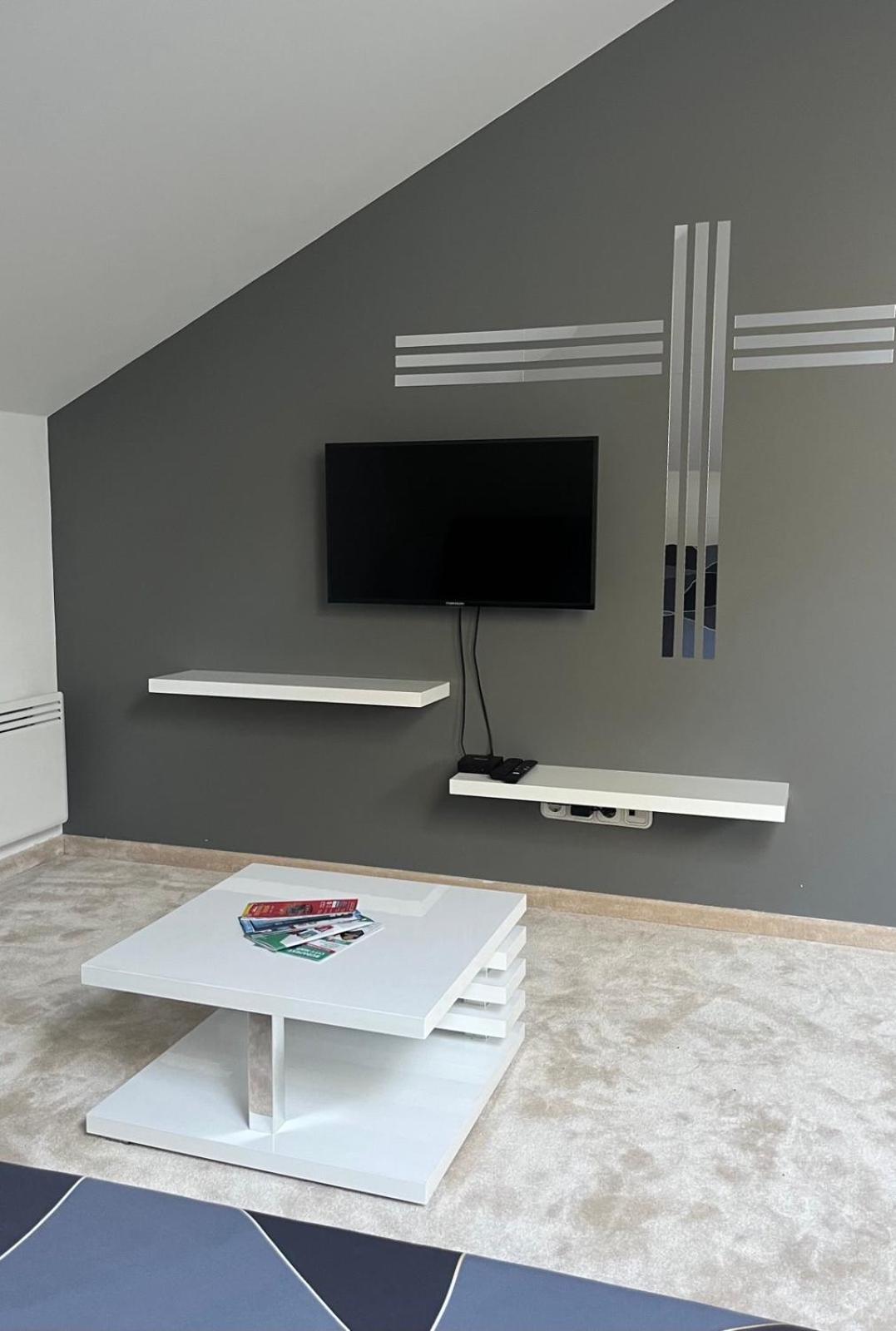 Chill Apartman Будакалас Екстериор снимка